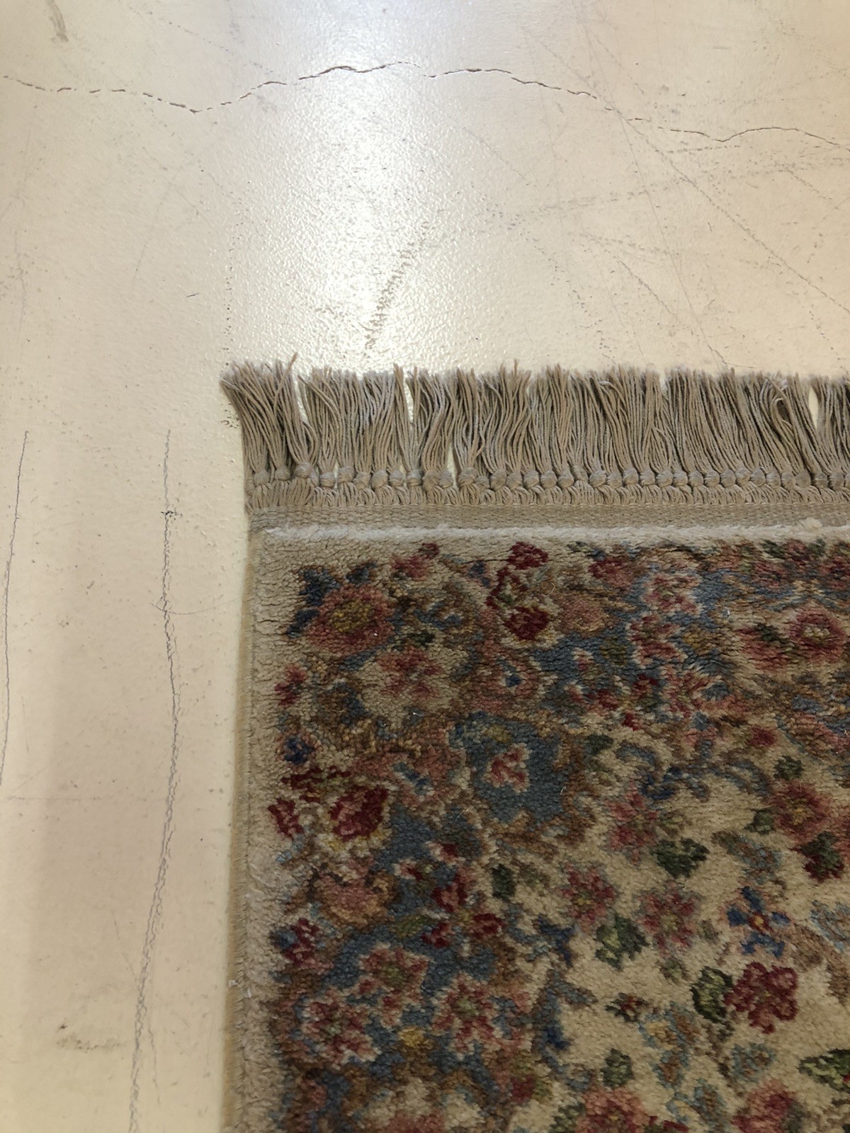 Vintage Karastan Ivory Kirman 788 Pattern Oriental Area Rug 2′ 2″ X 4′
