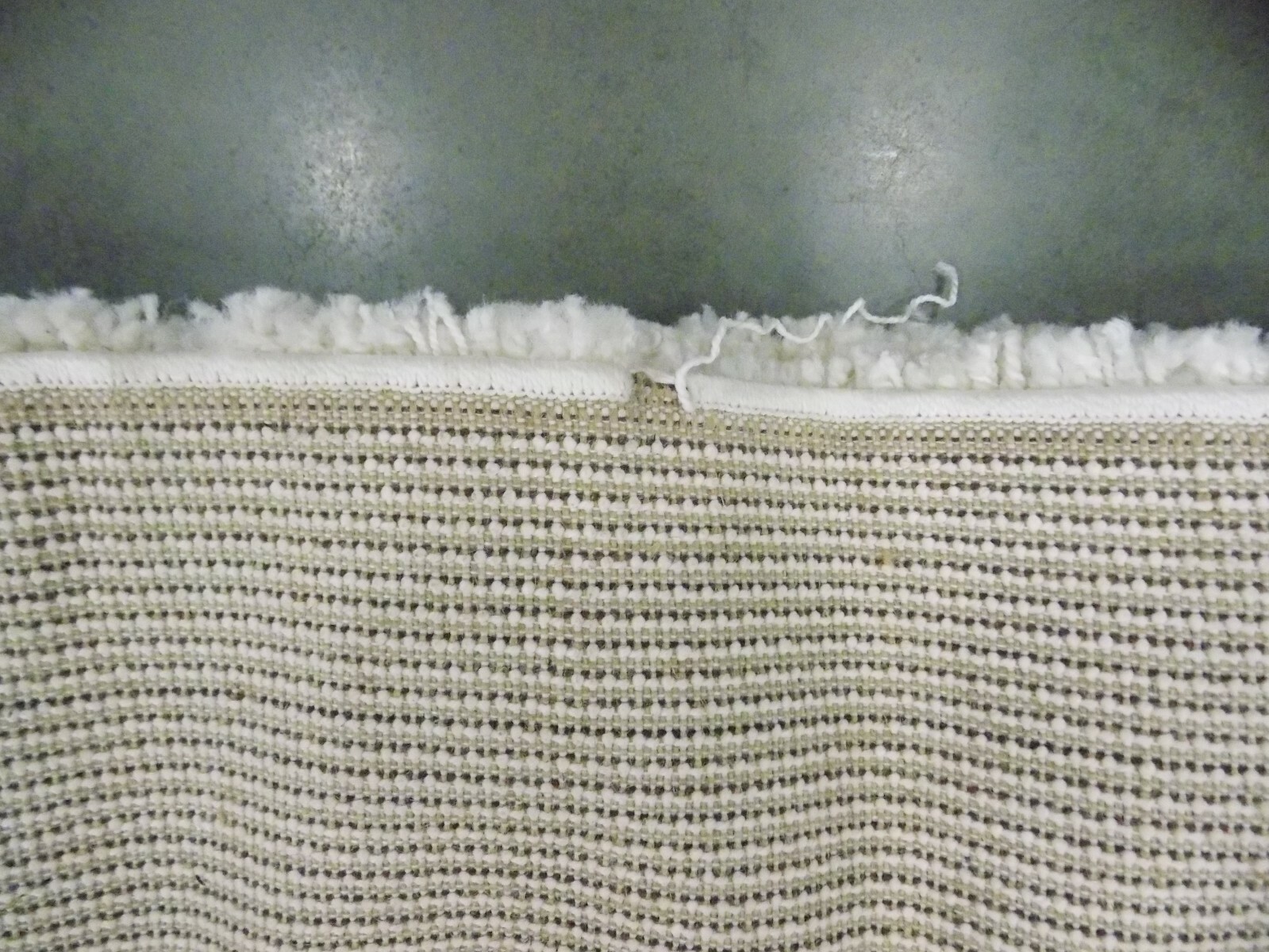 IVORY 8′-6″ X 12′ Damaged Rug, Reduced Price 1172583507 SG151-1212-9