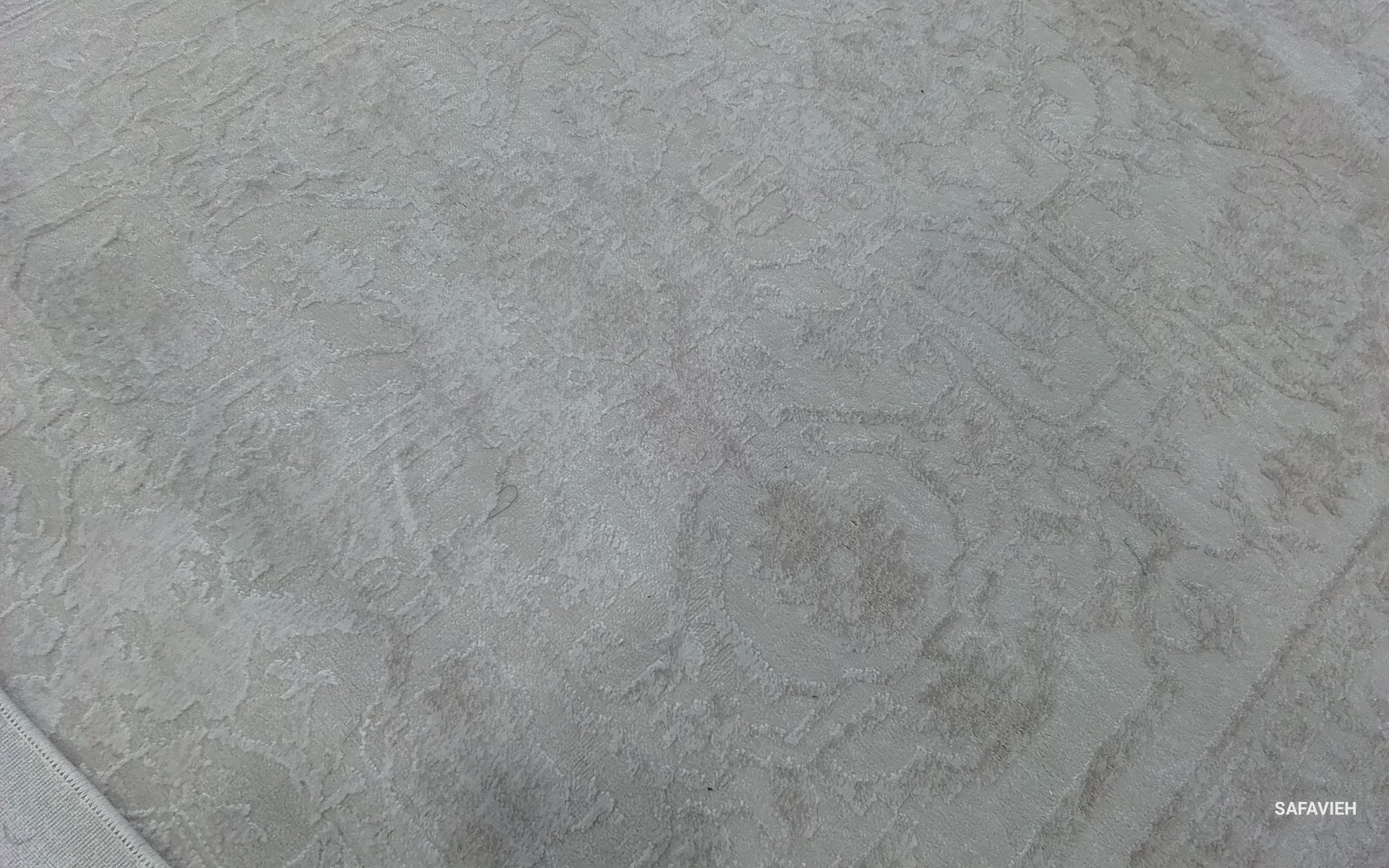 CREME / IVORY 5′-1″ x 7′-6″ Stained Rug, Reduced Price 1172762791 RFT665D-5