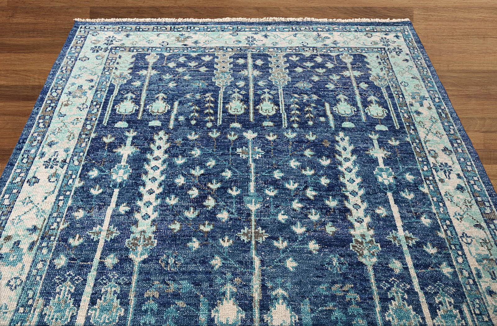 5’2”x7’8” Blue Hand Knotted Traditional Oushak Arts & Crafts Wool Area Rug