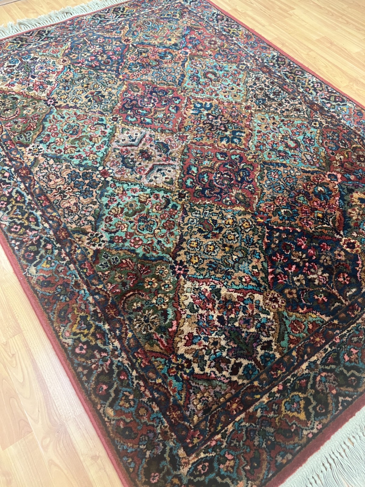 4’4″ x 6’1″ Karastan Kirman Panel Design Oriental Rug – Full Pile – Made in USA