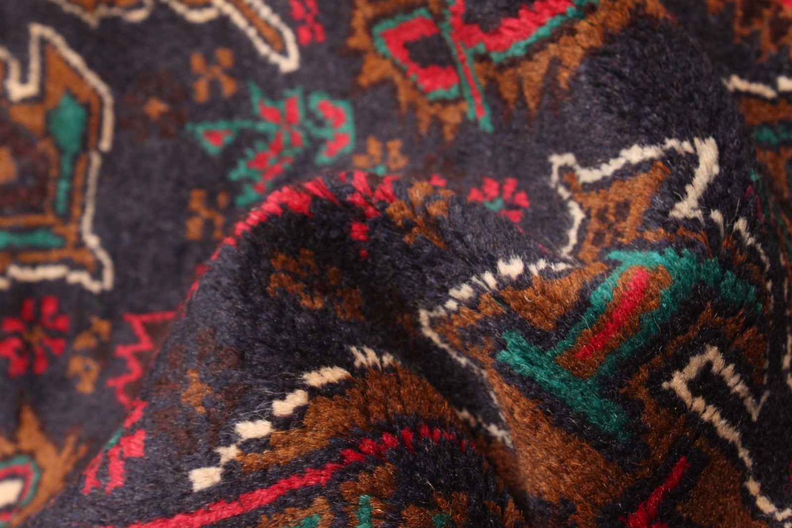 Vintage Hand-Knotted Carpet 3’8″ x 6’8″ Traditional Oriental Wool Area Rug