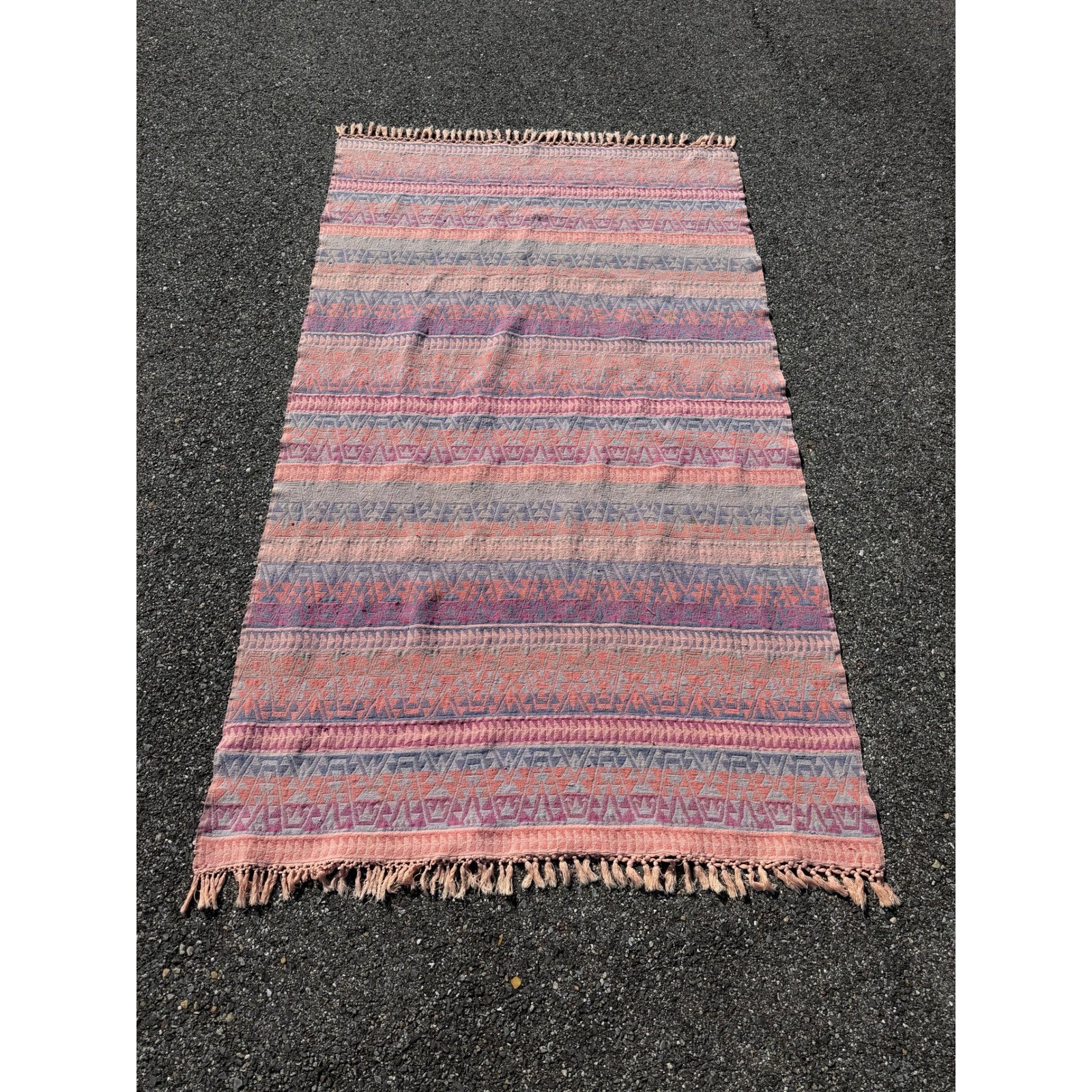 Vintage Southwestern Kilim Rug Pink Blue Geometric Tribal Flatweave 4×7 Fringe