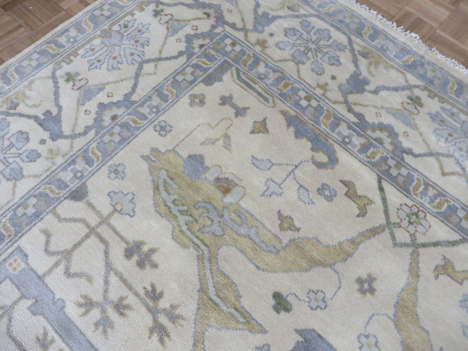 8’11 x 11’9 Hand Knotted Ivory Oushak Oriental Rug G15566
