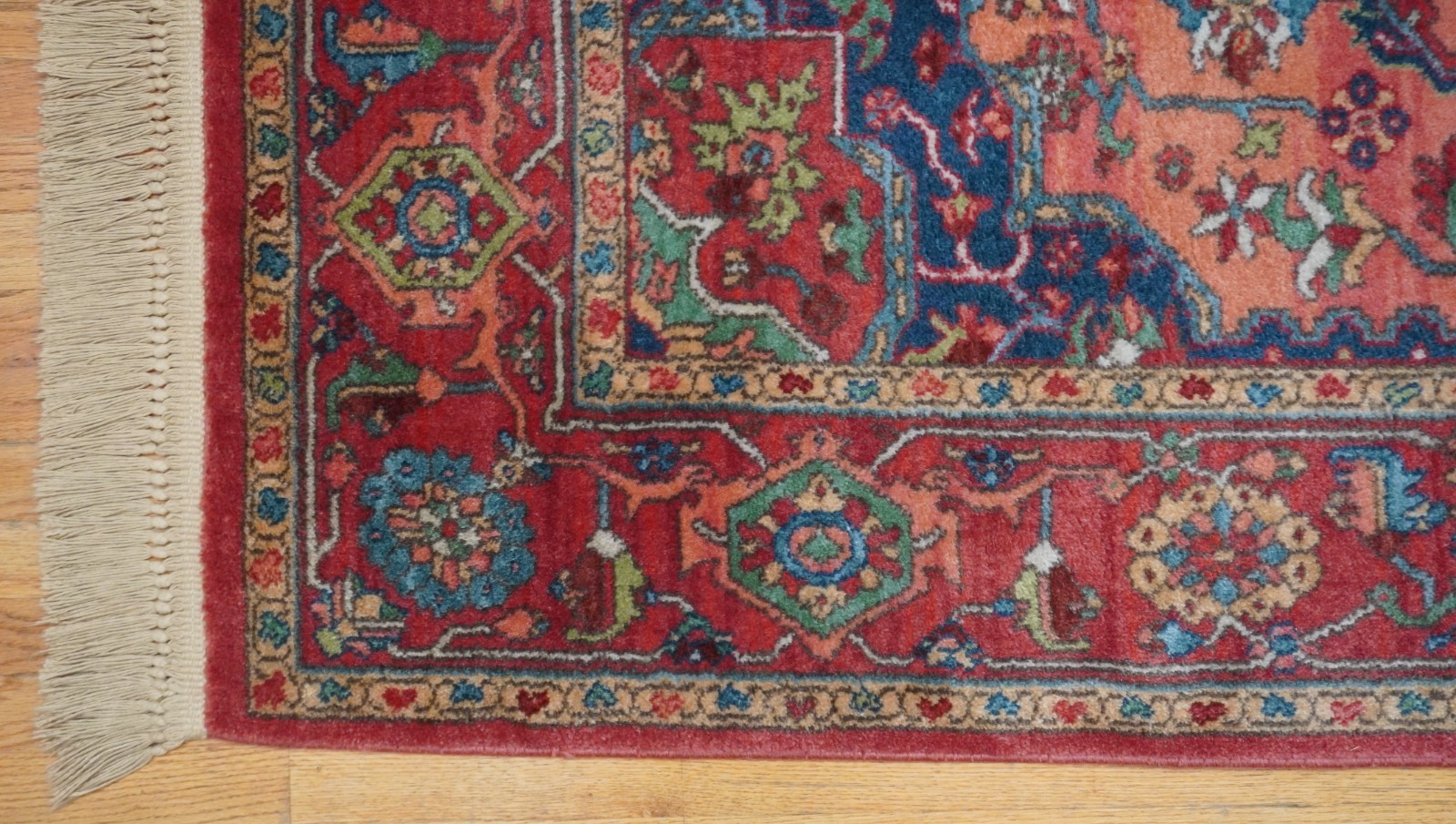 Karastan Rug# 700-736 Medallion Serapii Wool Pile American Rug 5’9″ x 9′