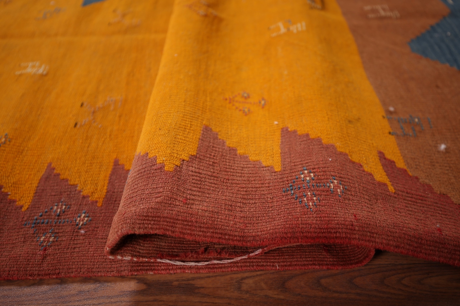 Vintage Flat weave Nomadic Wool Vegetable Dye Kilim Qashqaii Reversible Rug 5×6