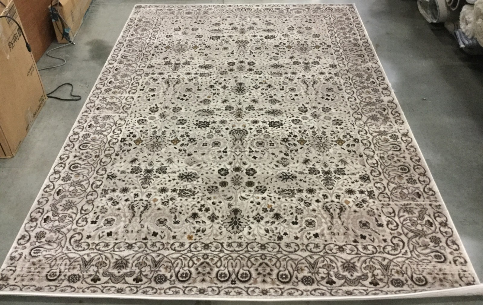 CREME / BROWN 6′ X 9′ Flaw in Rug, Reduced Price 1172653973 SER213F-6