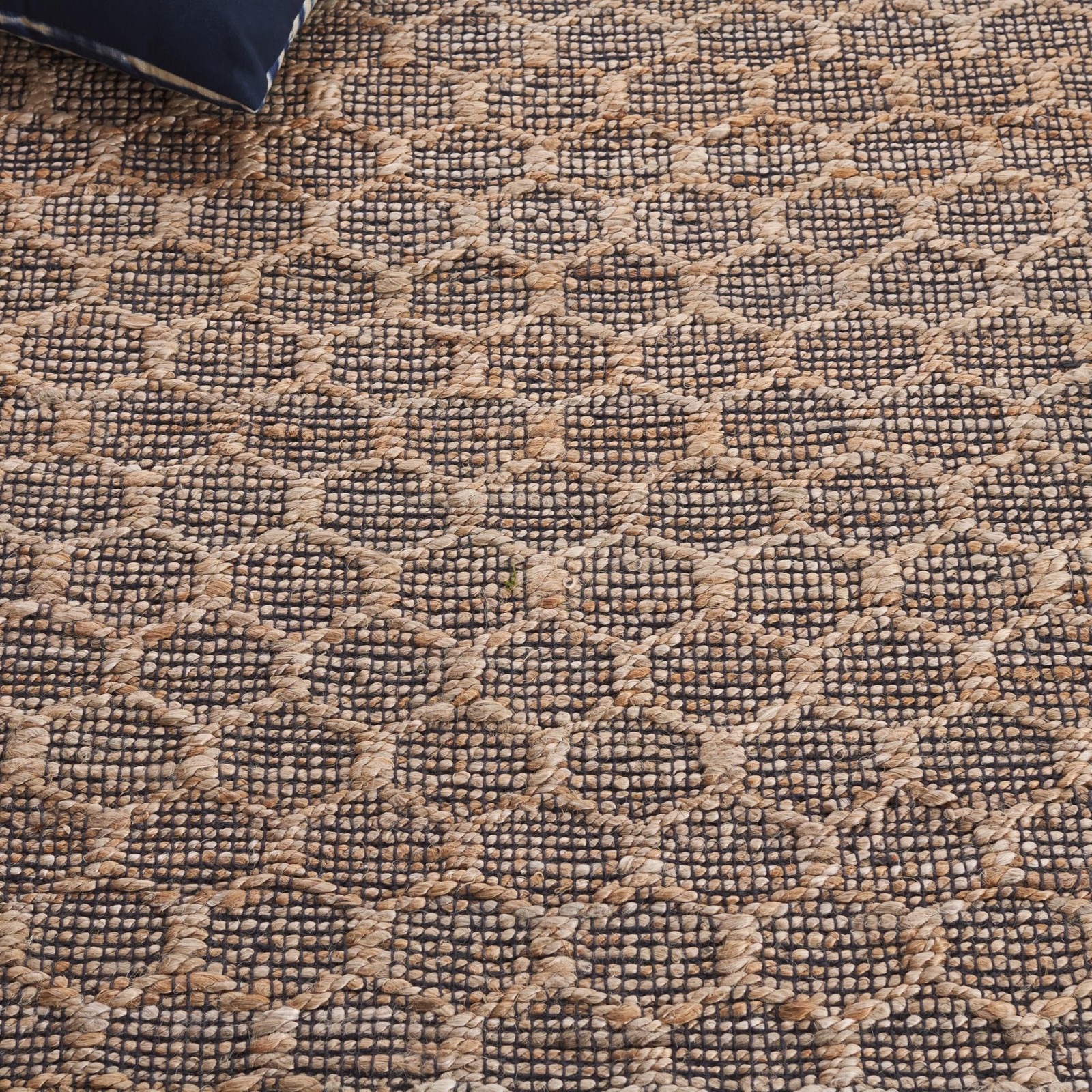 Area Rug 8×10 – Cape Cod Collection – Large – Charcoal & Natural, Handmade Ju…