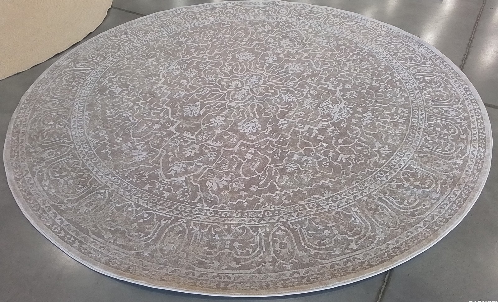 BEIGE / CREAM 10′-0″ x 10′-0″ Flaw in Rug, Reduced Price 1172785712 RFT670A-10R