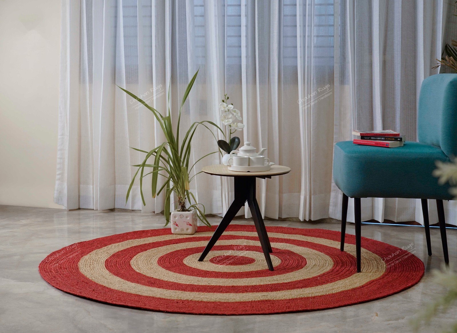 Circle Jute Rug Natural Braided Rug with red stripes border Home and living Room