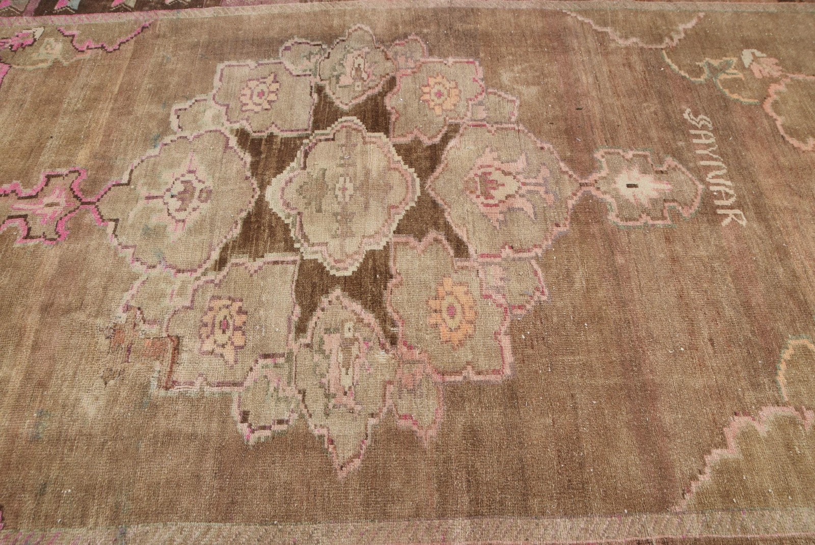 Vintage Turkish Oversize Rug 6,3×12,2 ft, Brown Pink Patchwork Rug