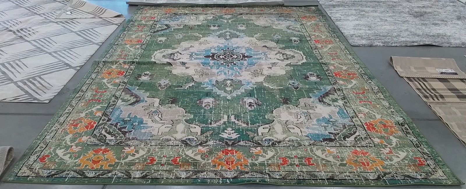 FGREEN / L BLUE 10′-0″ x 14′-0″ Flaw in Rug, Reduced Price 1172786537 MNC243F-10