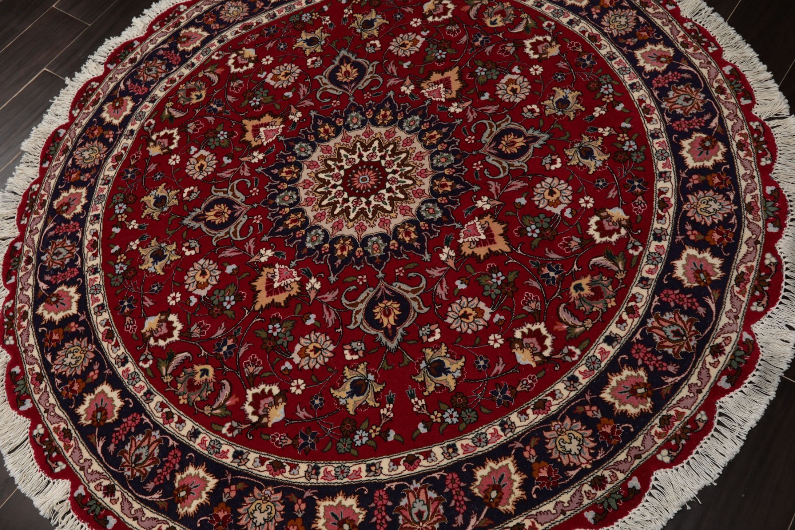 5’x5′ Round Burgundy Hand Knotted Medallion 250 KPSI Wool Area Rug