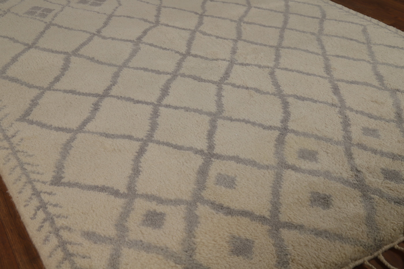 Custom Luxury Hand-Knotted Moroccan Wool Rug Modern Home Decor 5×8 ft