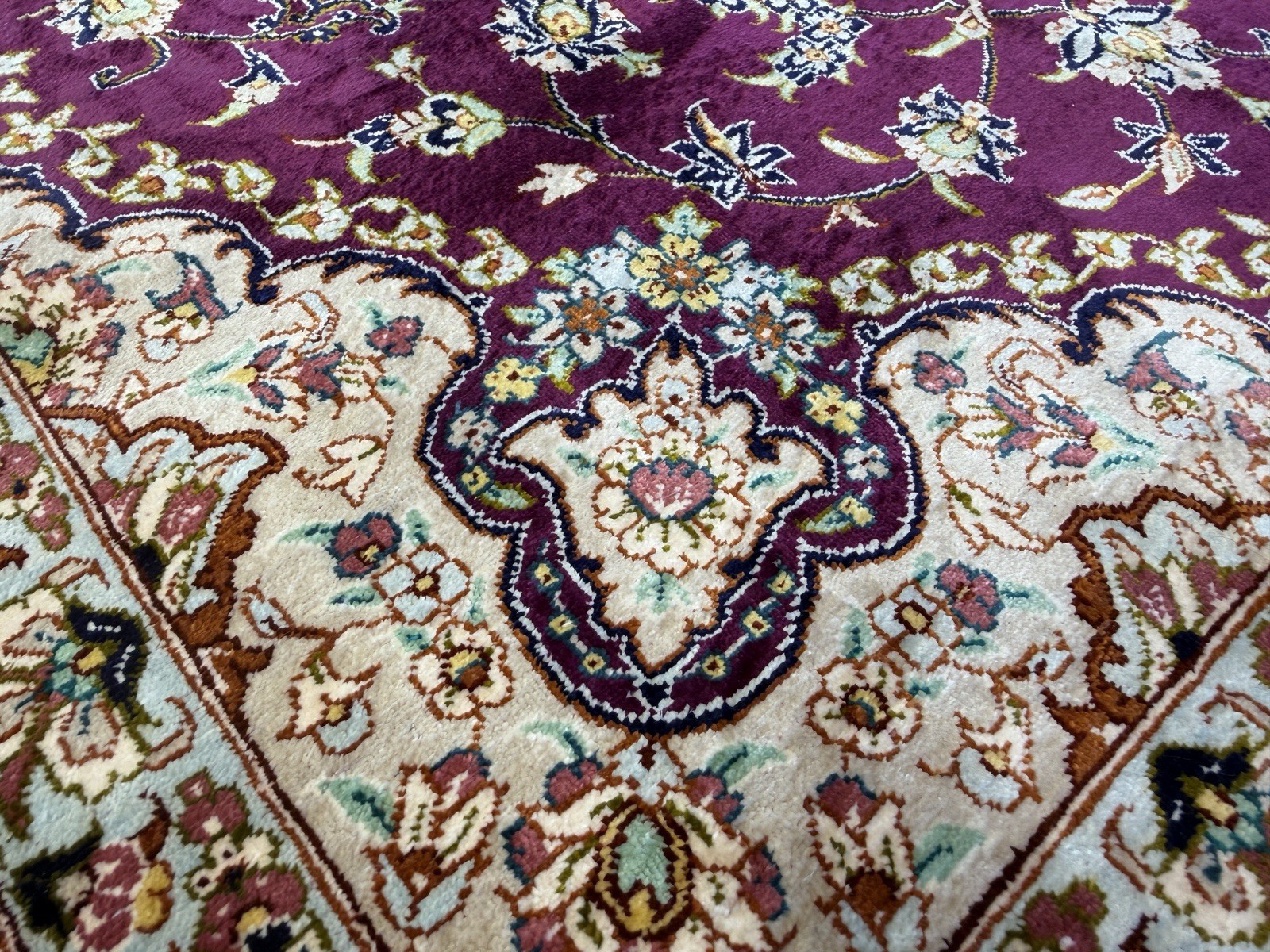 3×5 Luxurious Fine Hand-Knotted 100% Silk Signed Persiane Qume Rug Handmade