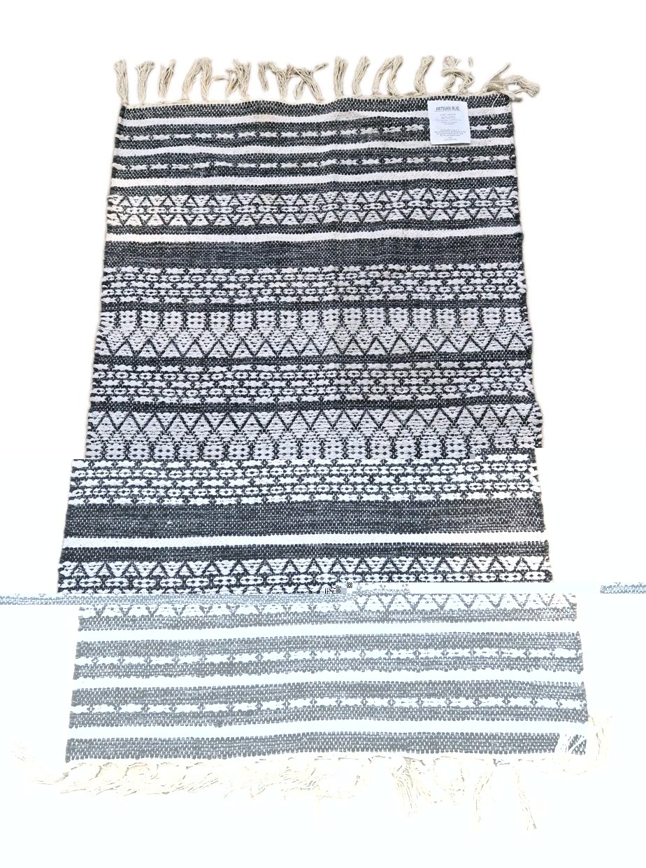 Fringed Artisan Black White Design Area Rug 42″ X 27″ Cotton Made In India