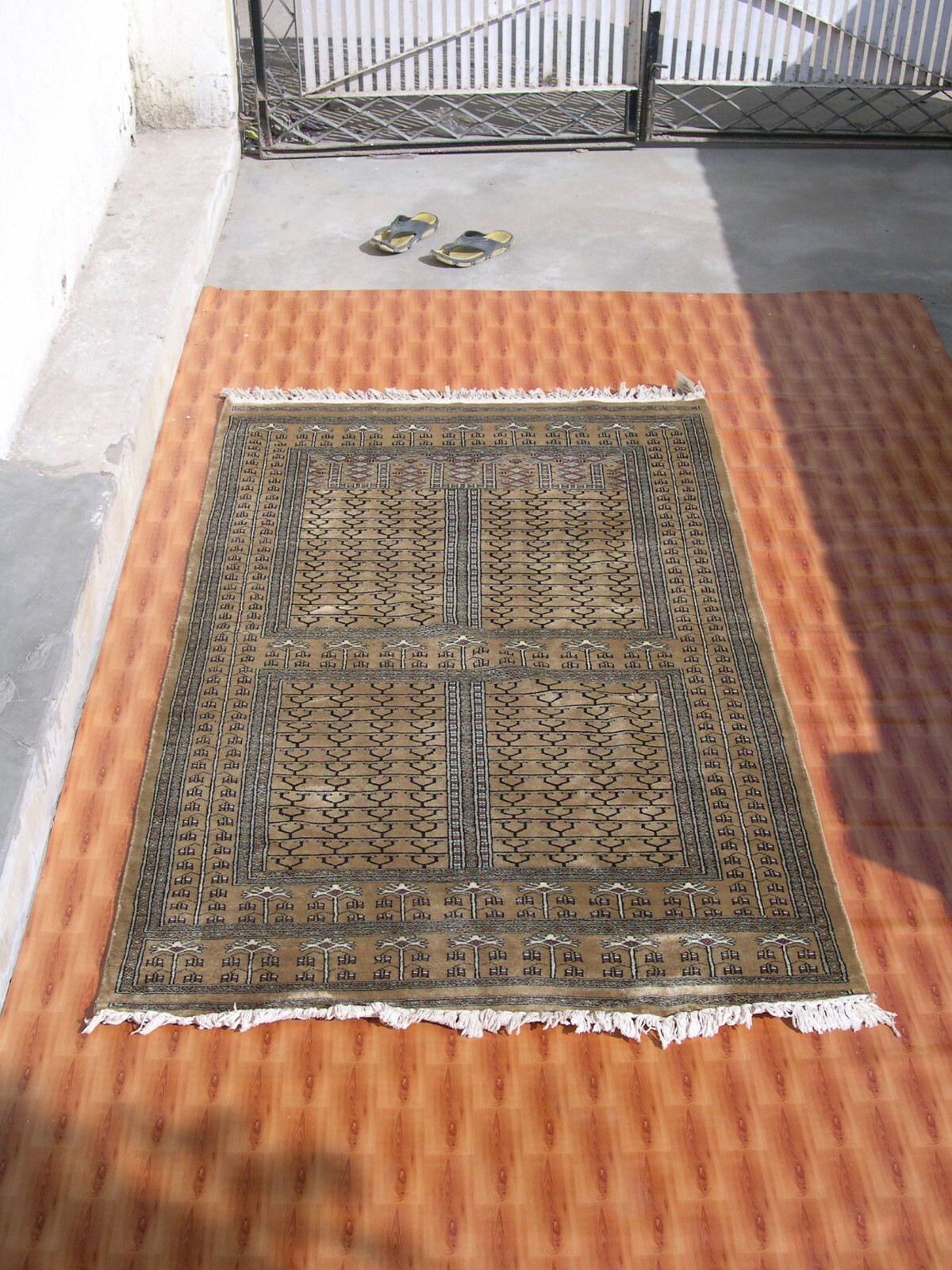 Camel Color Wool Carpet Oriental 4×6 Geometric Design Rug Afghan Hand Knotted