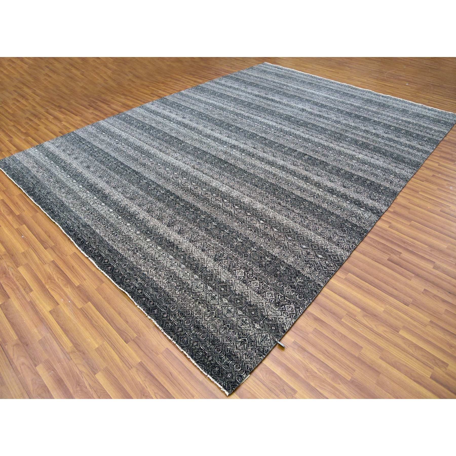 10’x13’10” Gray Hand Knotted Kohinoor Herrita Design 100% Plush Wool Rug R79459