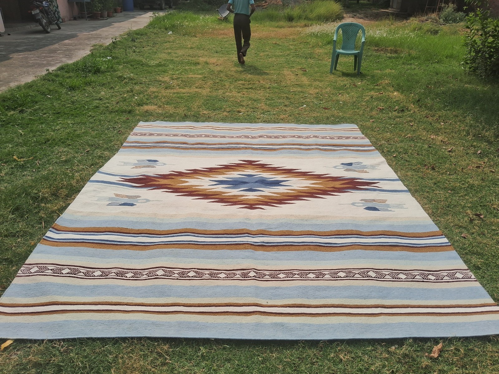 Navajo Style Wool Area Rug Blue Brown Diamond Eye of God Tribal Flatweave 10×14