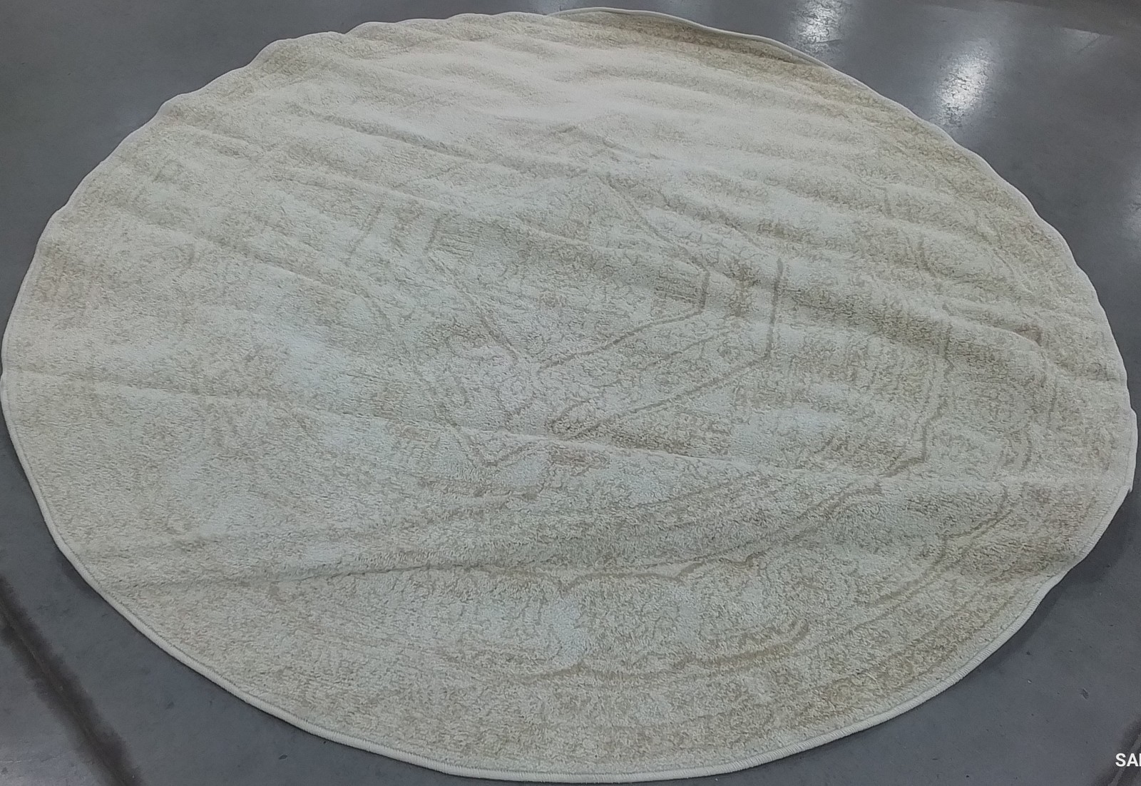 IVORY / BEIGE 6′-0″ x 6′-0″ Back Stain Rug, Reduced Price 1172808376 ADR108E-6R