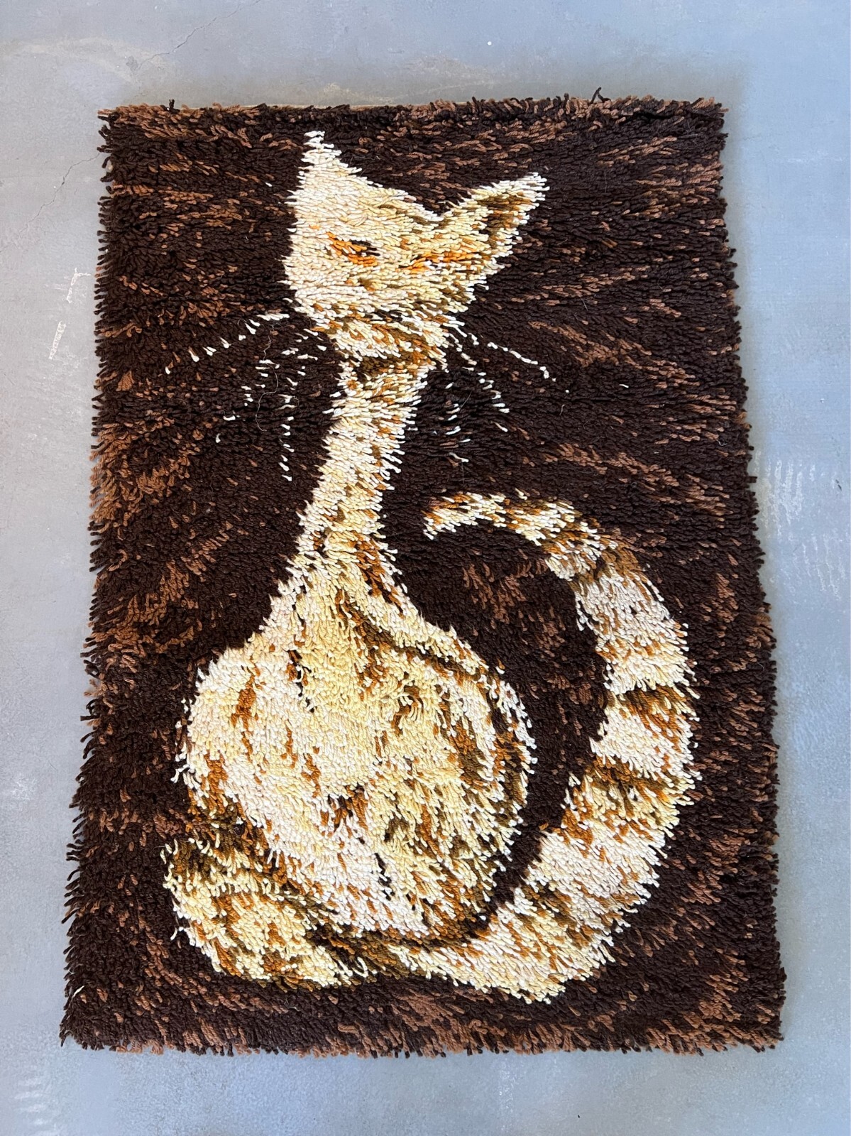 1960’s AIDA Brown Beige Cat Tapestry UNUSED Modern Mid Century Rya Rug Wool