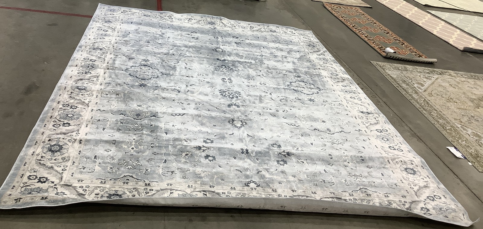 LIGHT BLUE / CREAM 9′-0″ x 12′-0″ Flaw in Rug Reduced Price 1172684252 ISA912M-9