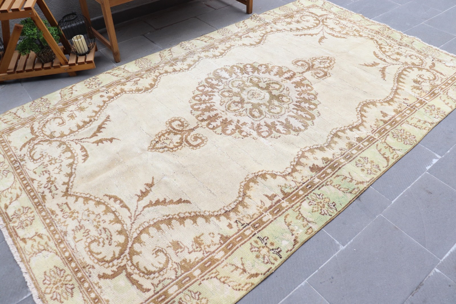 Turkish Vintage Large Rug 5,4×9,6 ft (165×294 cm), Brown Floral Rug Rug
