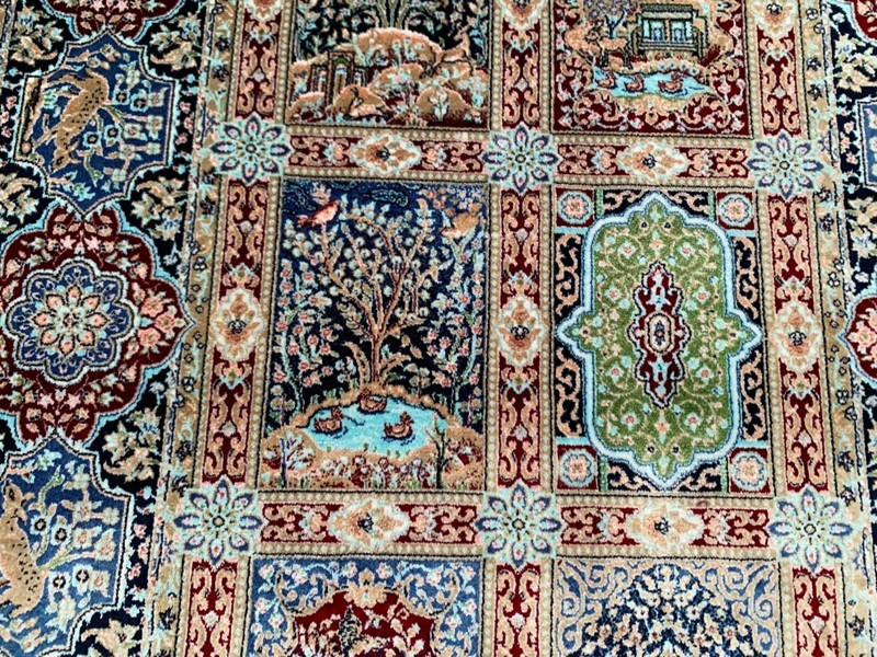 2×3 ft Luxury Silky Rug Traditional Wall Hanging Rug Floral Silk Tapestry Rug