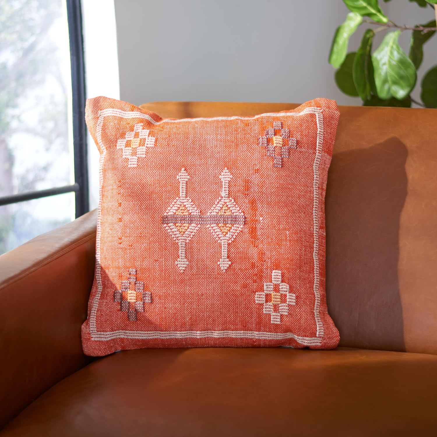 Home Collection Pyrra Moroccan Boho Tribal Southwestern Orange 18-Inch Square De