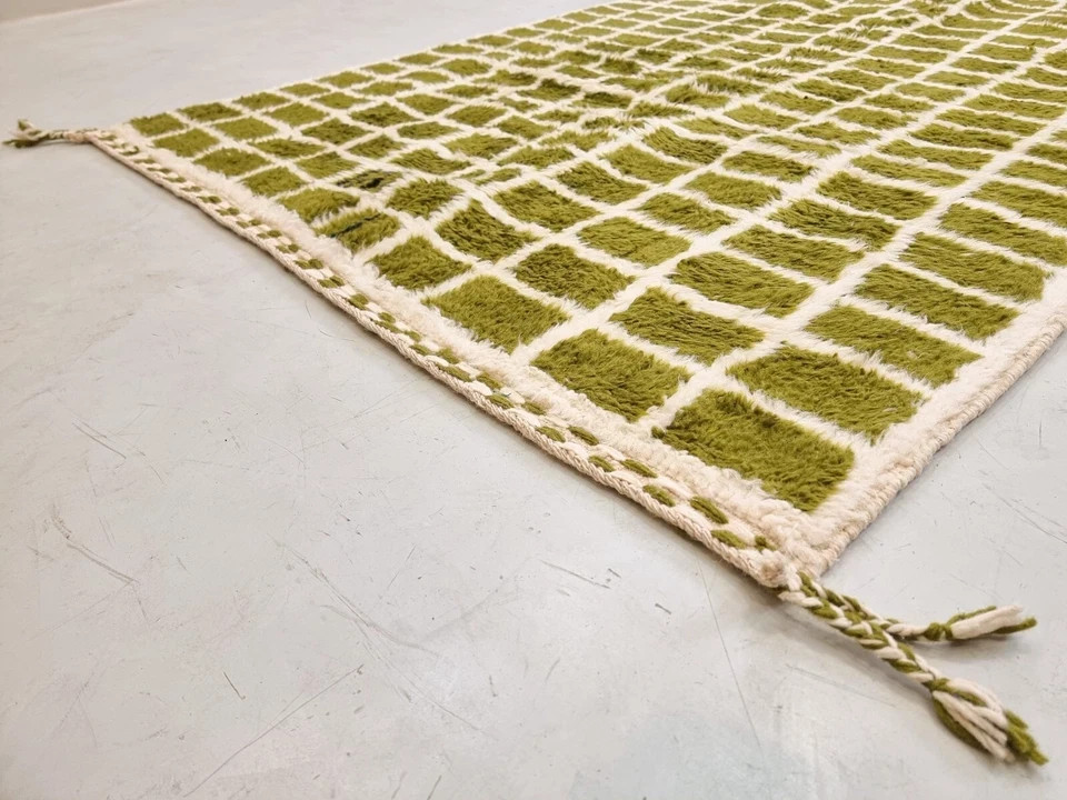 Moroccan Handmade Rug Berber Grid Green & White 100% Wool Carpet Rugs