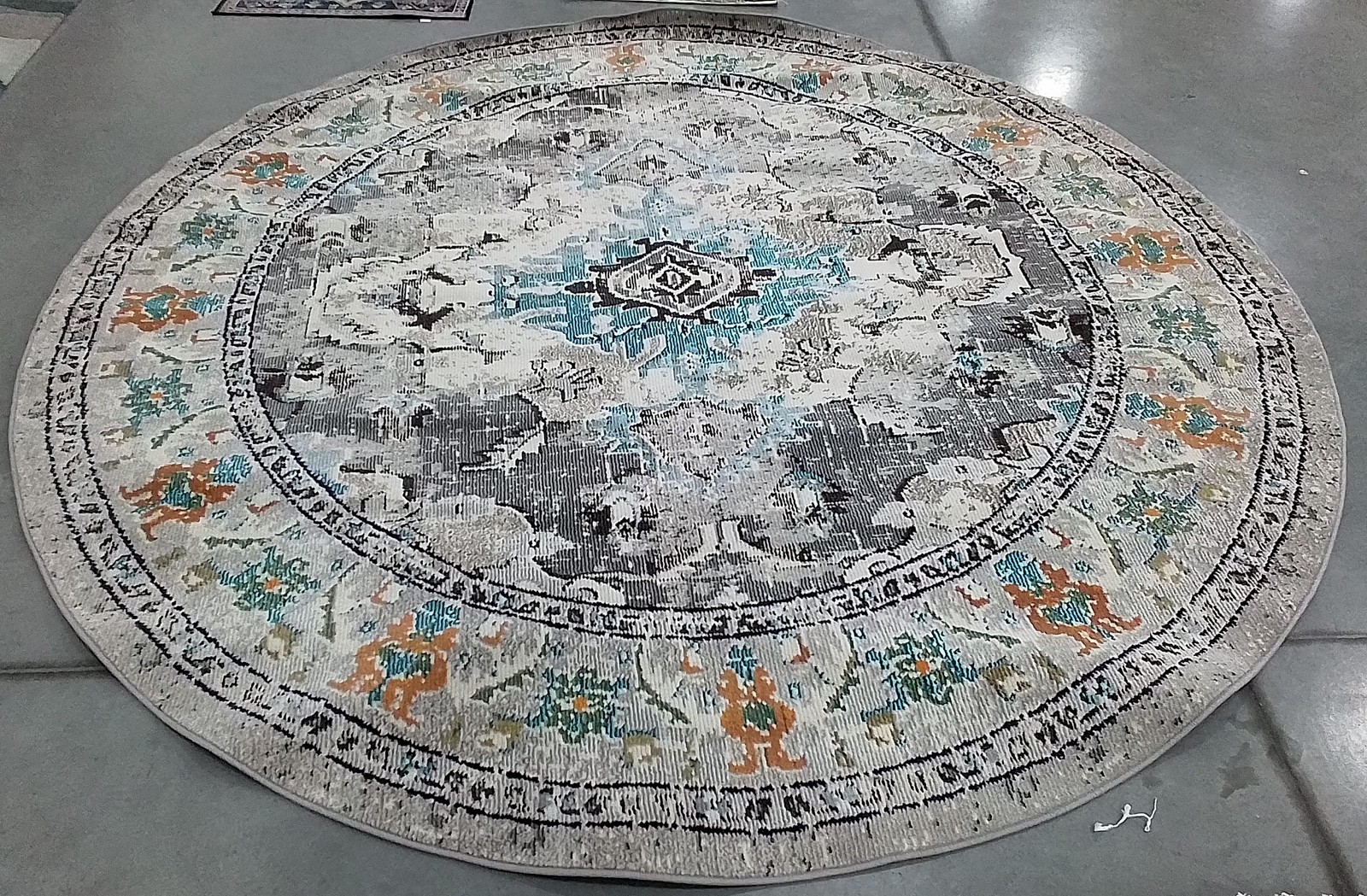 GREY / LIGHT BLUE 9′-0″ x 9′-0″ Flaw in Rug, Reduced Price 1172791251 MNC243G-9R