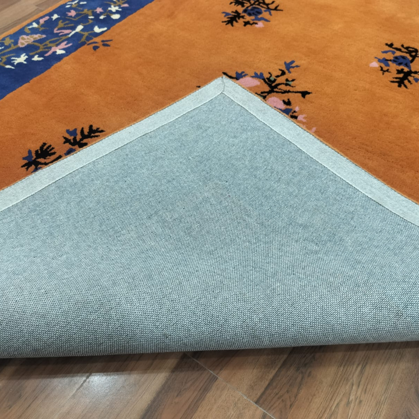 Handmade Tufted Wool Area Rug Blue Floral Border Carpet Modern Living Room Rug