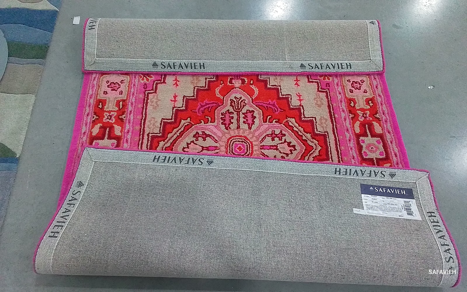 RED PINK / IVORY 4′-0″ x 6′-0″ Flaw in Rug, Reduced Price 1172803044 BLG545A-4