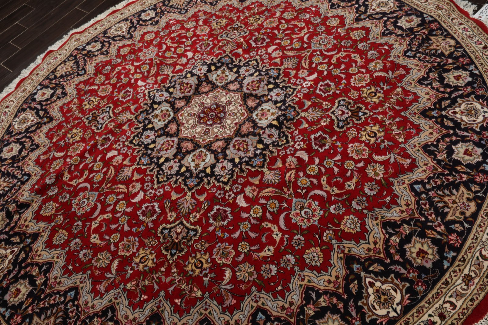 8’2”x8’2” Round Hand Knotted Traditional Wool Red Tabrizz Plush Pile Rug