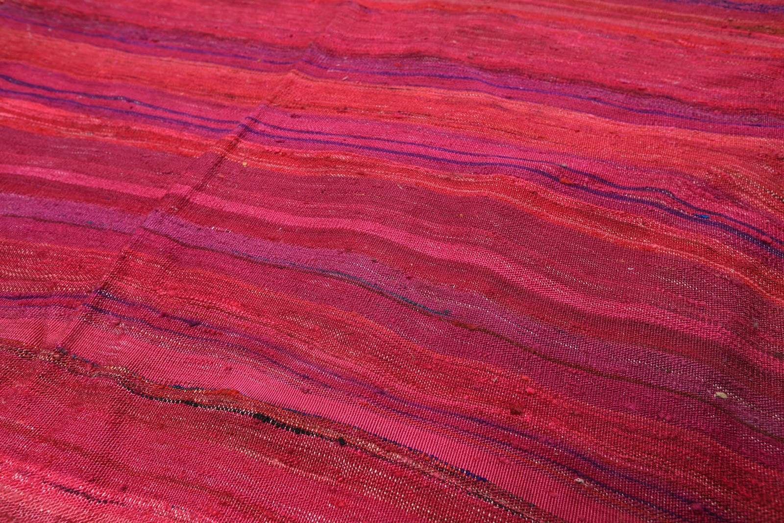 2’10”x4’9” Vintage Hand Woven 100% Silk Magenta, Purple Flatweave Kilim Rug