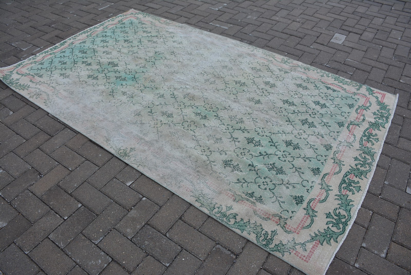 Turkish Vintage Area Rug 4,7×8 ft (144×245 cm), Green Moroccan Rug