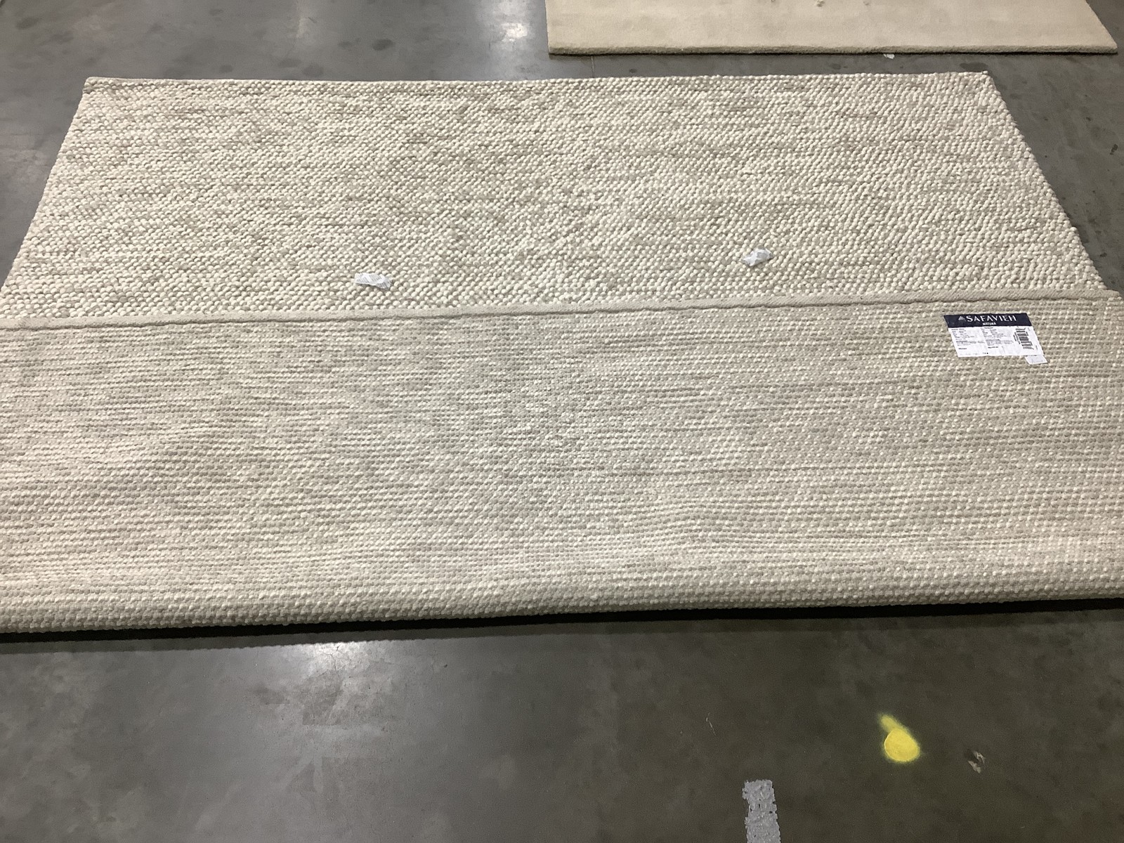 BEIGE / IVORY 8′-0″ x 8′-0″ Flaw in Rug, Reduced Price 1172682819 NAT182B-8SQ