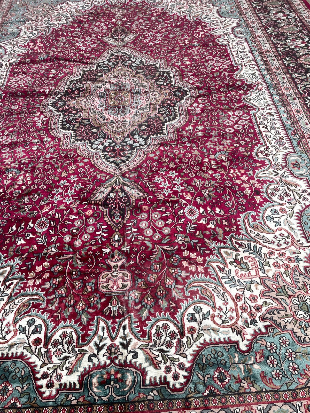 Fine Hand-Woven Silk and Wool Area Rug, 9.9′ x 14.4′