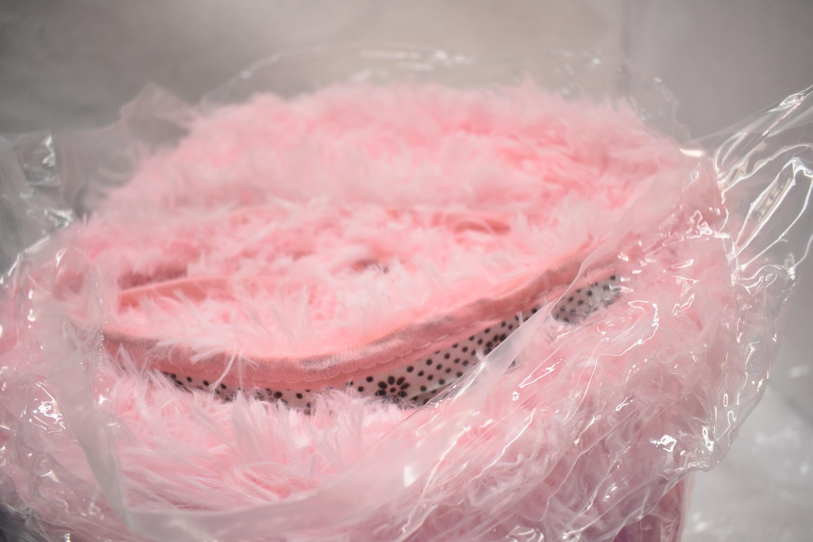 Pink Shag Area Rug 5×7 Incredibly Soft Non-Slip Faux Fur Plush Carpet Floor