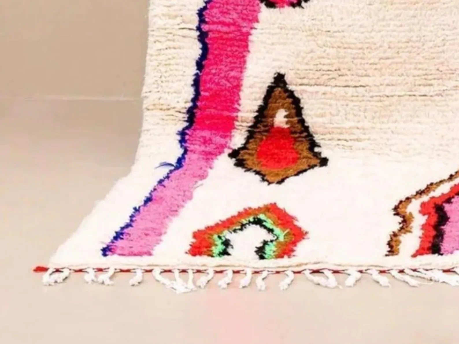 Area Rug, Vibrant Handmade Moroccan Wool Rug with Colorful Geometric Patterns