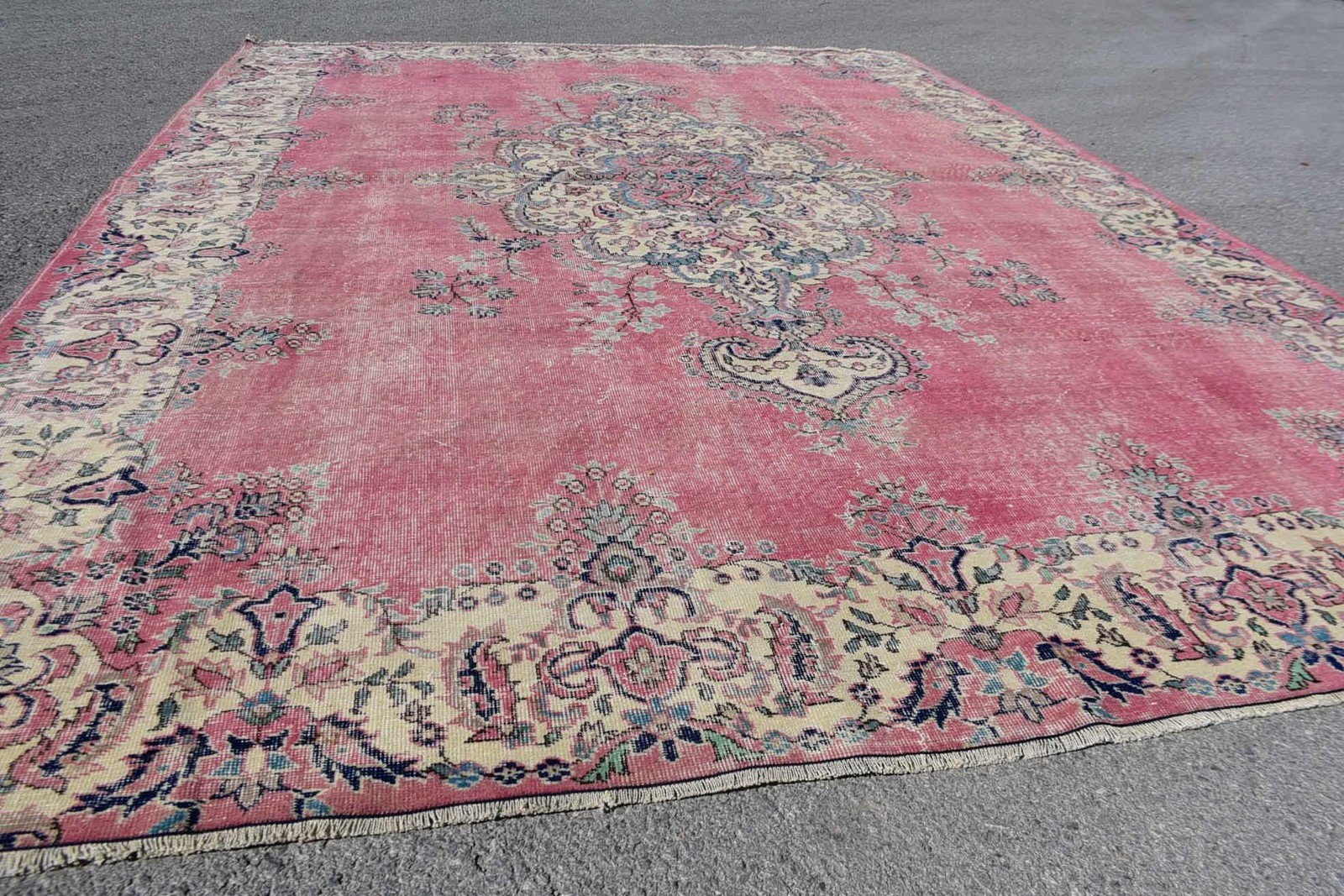 Turkish Vintage Oversize Rug 8,8×12,1 ft (268×370 cm), Red Floral Rug Rug