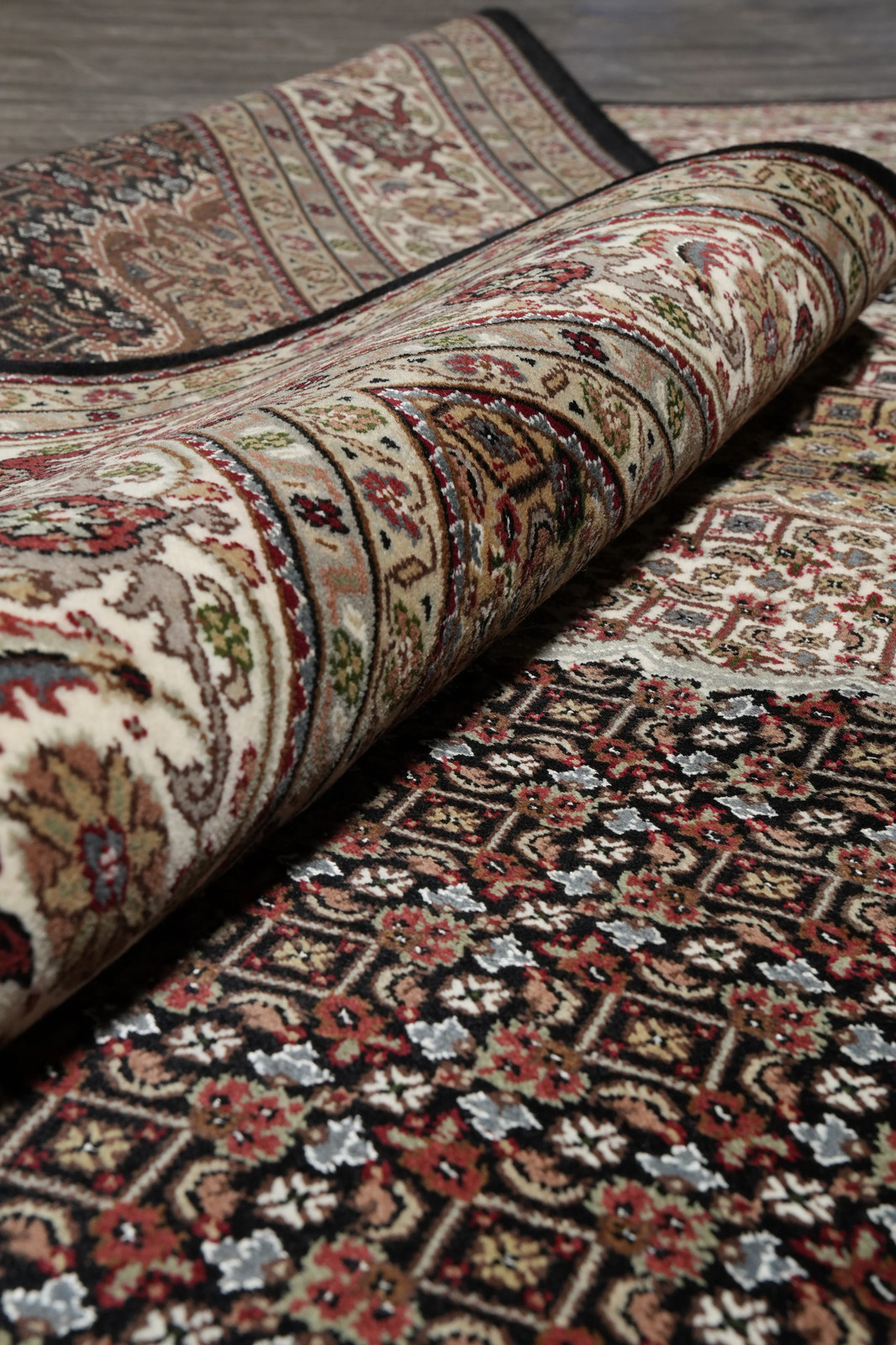 6.8 x 10 Mahii Tabriiz Hand-Knotted Wool Silk Hand-Knotted Rug #F-3078