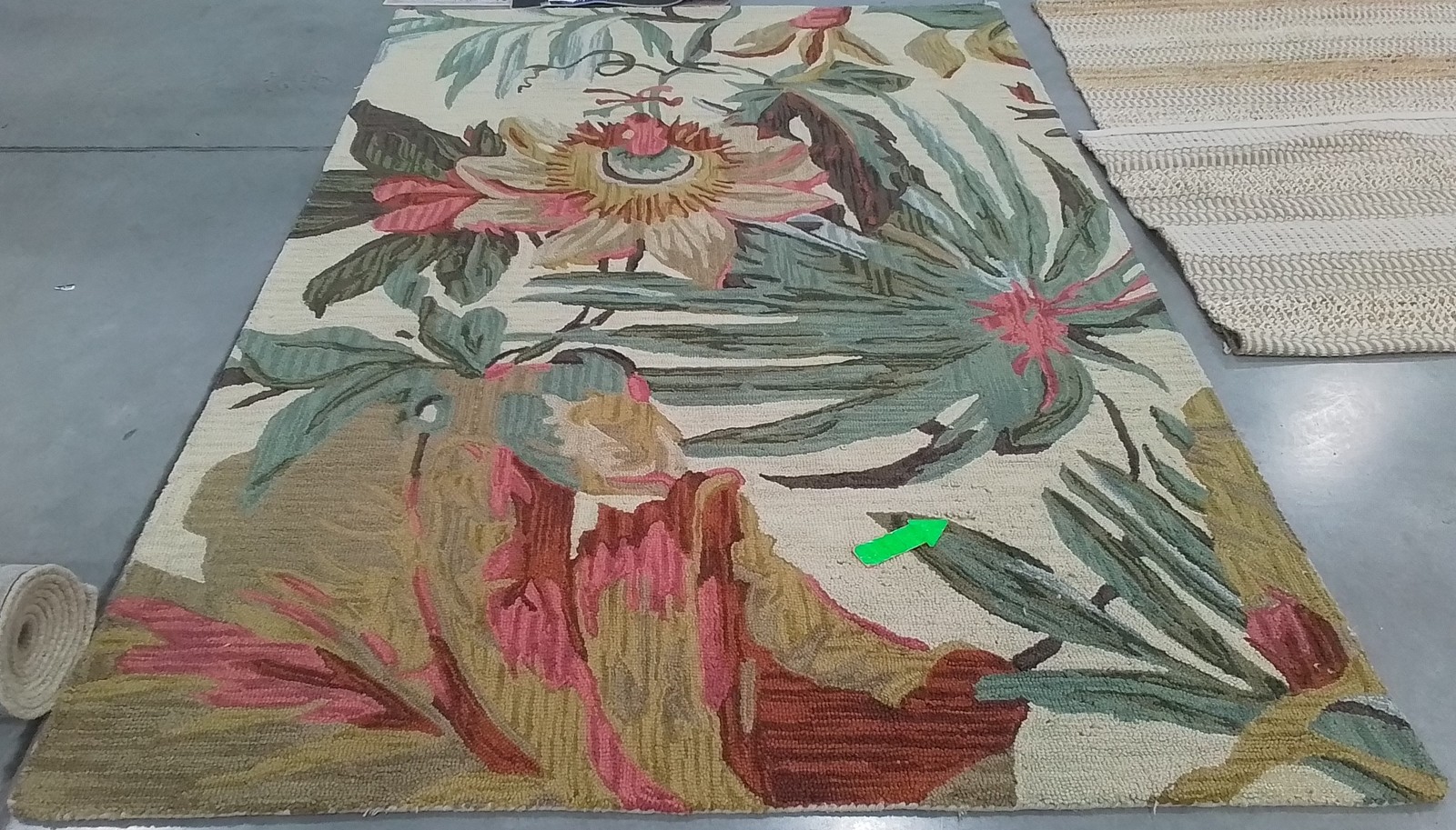 IVORY / MULTI 6′-0″ x 9′-0″ Broken Thread Rug Reduced Price 1172800967 JAR325A-6