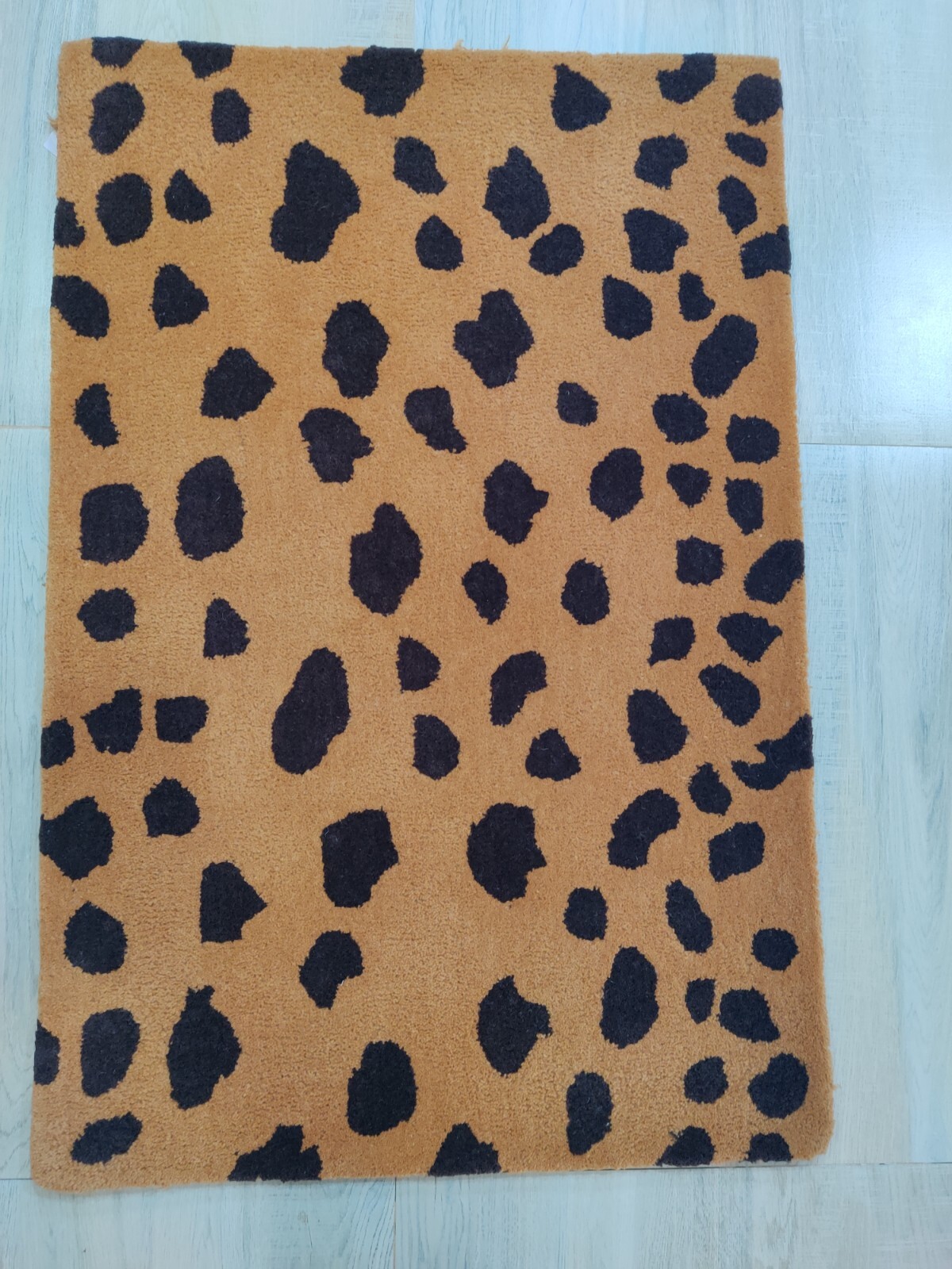 Handmade Tufted Wool Rug for Kids Teens Orange Cheetah Spotted Rug 2 x 3 ft