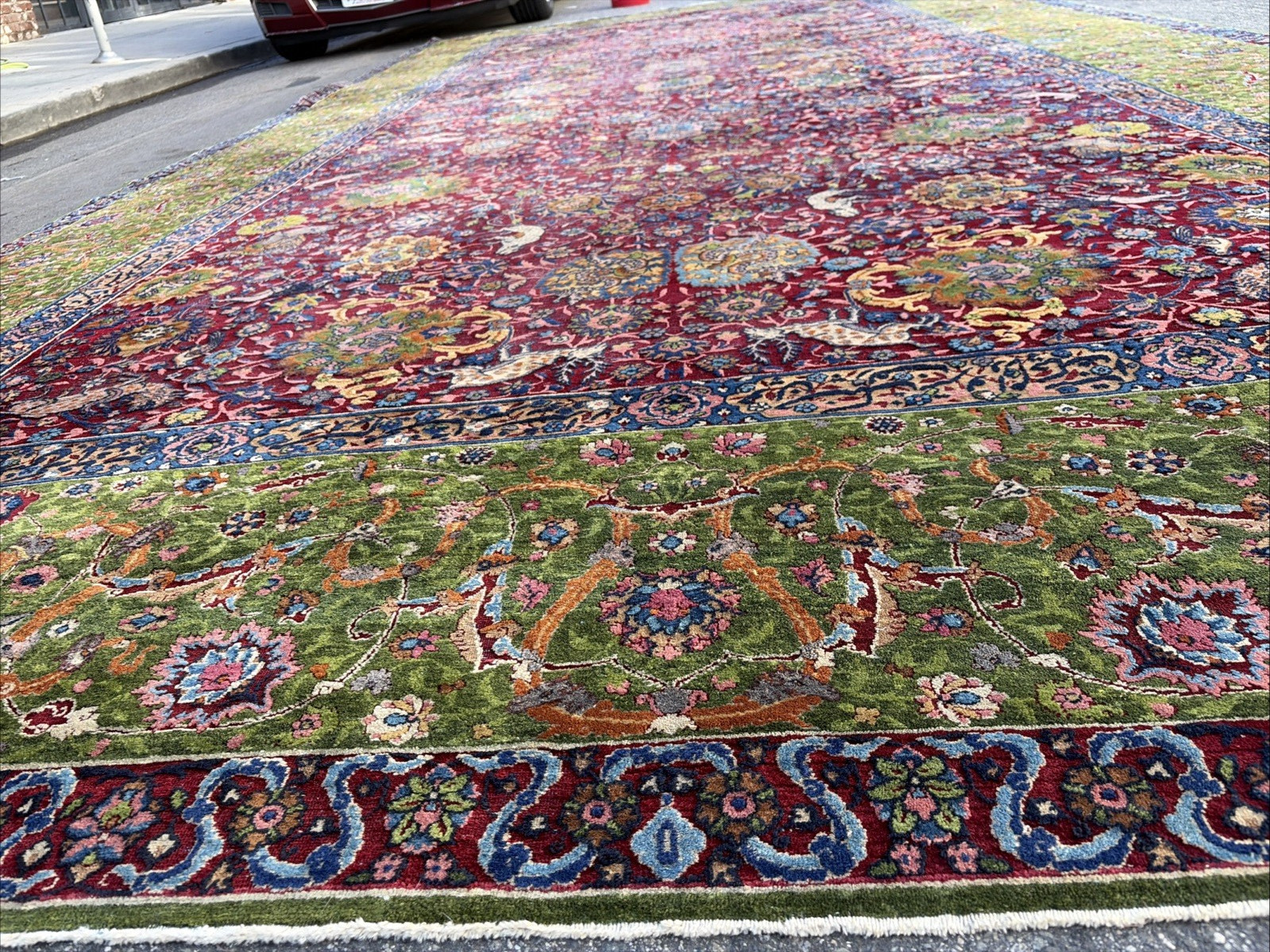 Auth: Antique Lavar Rug Spiral Tendril Classical Era Masterpiece 10×19