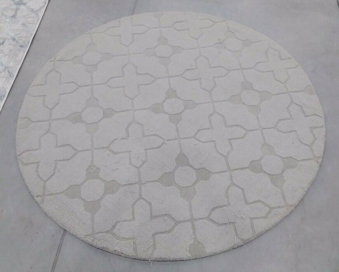 SILVER 5′ X 5′ Round Damaged Rug, Reduced Price 1172701095 IM820A-5R