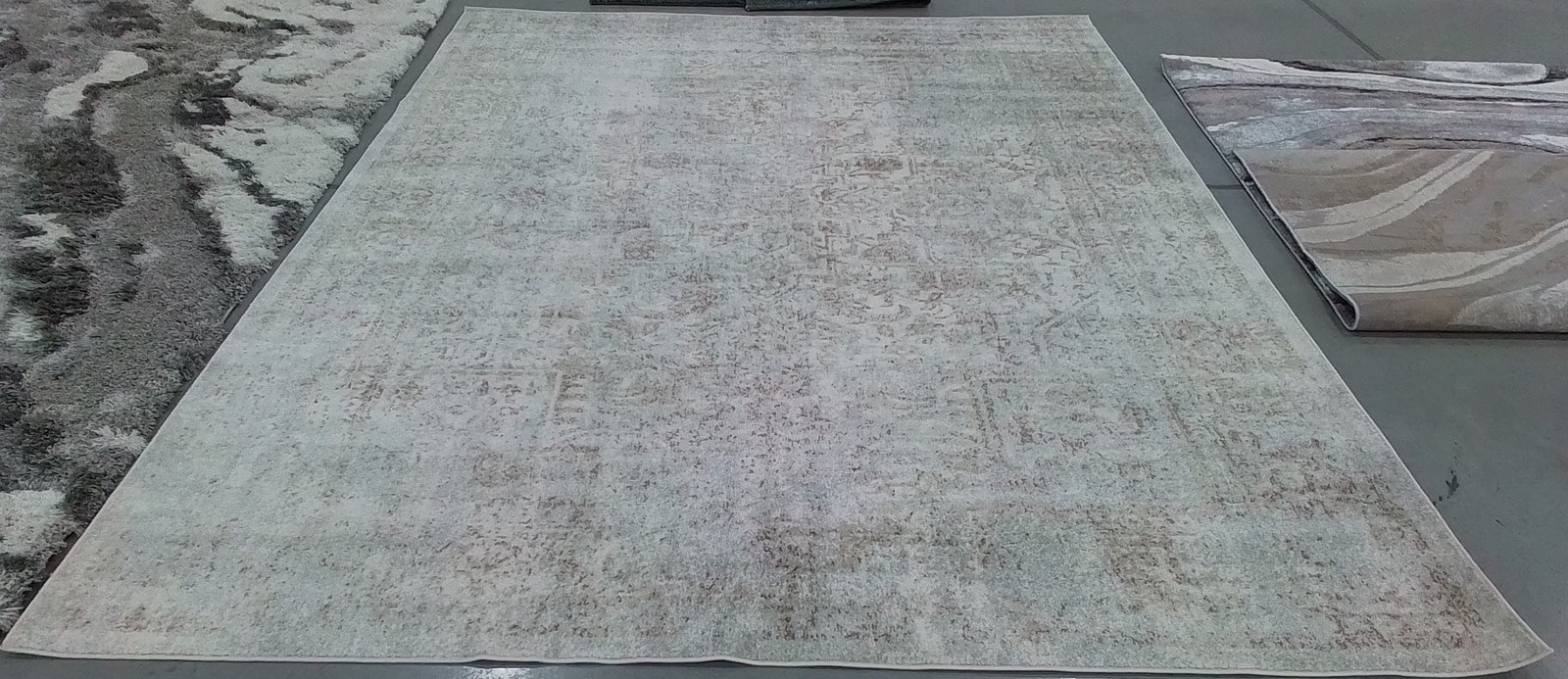 IVORY / TAUPE 9′-0″ x 12′-0″ Back Stain Rug, Reduced Price 1172801180 EVK256E-9