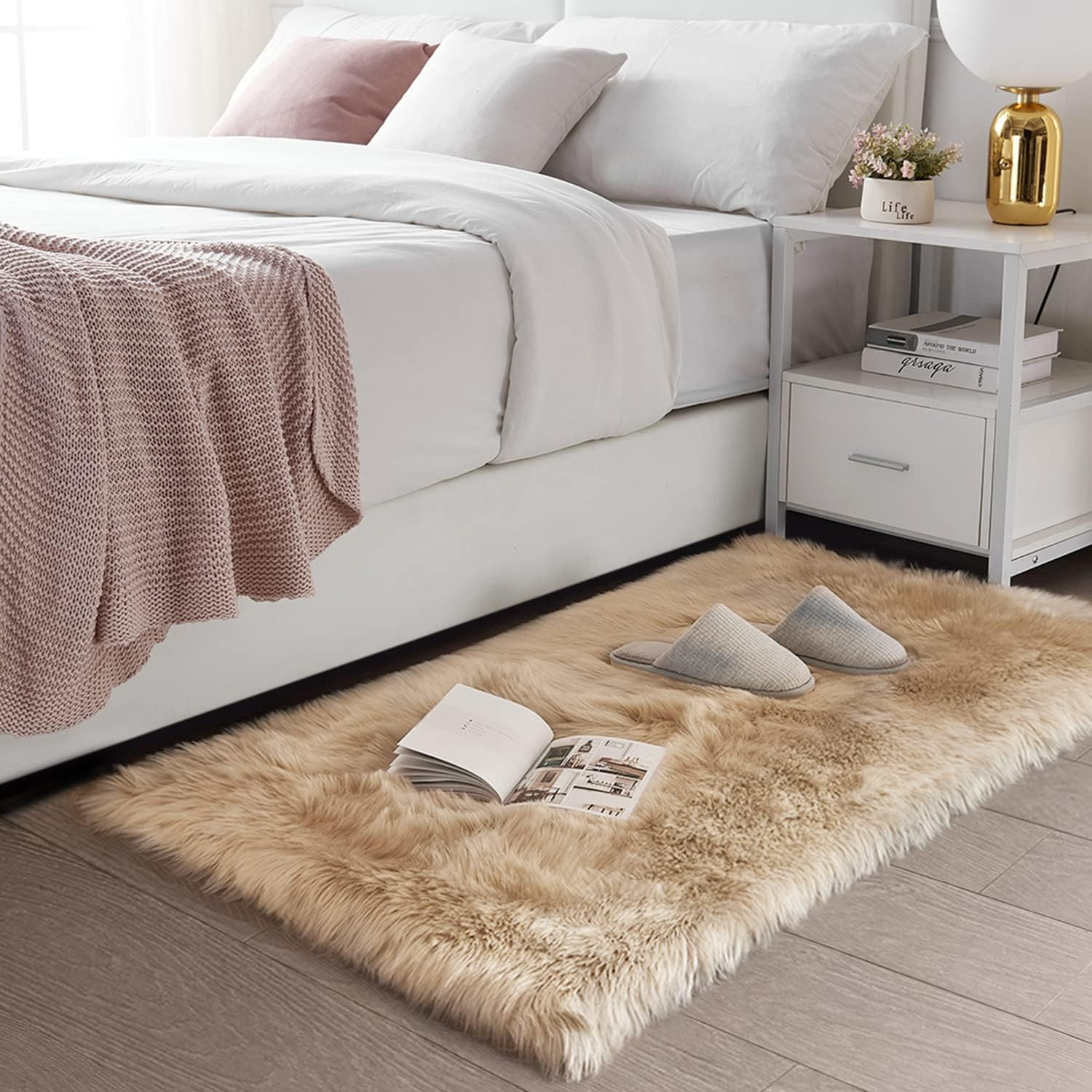 SERISSA Soft Faux Sheepskin Fur Area Rug Beige Fluffy Rug Plush Chair Cover Seat