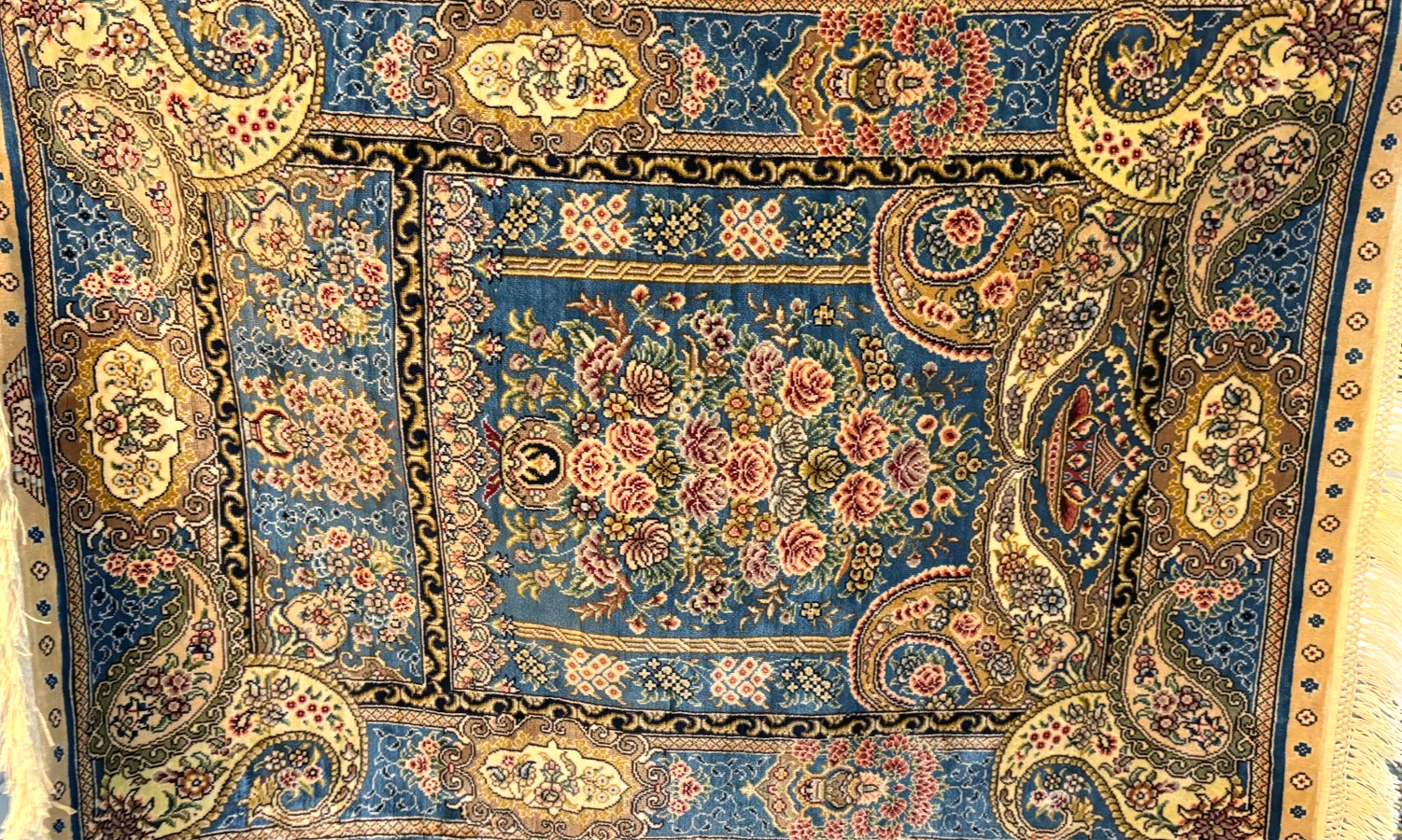 Luxury Handwoven Silk Rug Elegant Classic Soft Texture Carpet 78×62 cm