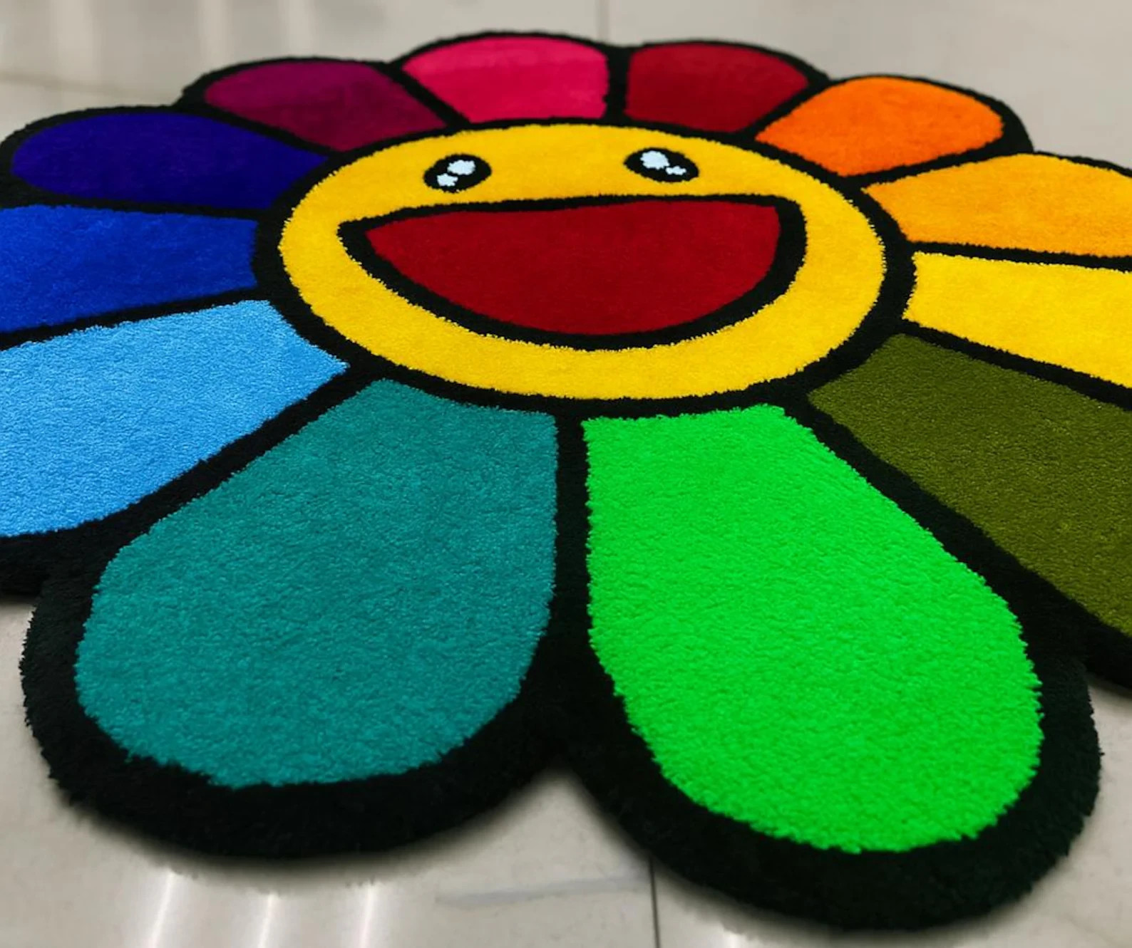 Kids Hand-Tufted Wool Flower Smiley Rug: Playful Kids’ Room Decor